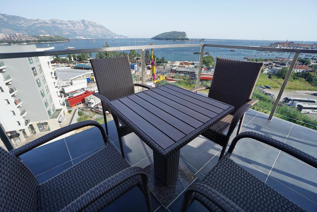 Budva Bay Breeze Apartments Eksteriør billede
