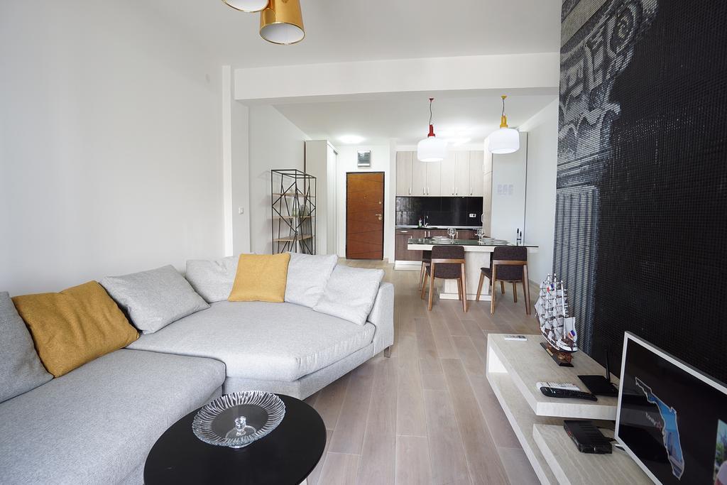 Budva Bay Breeze Apartments Eksteriør billede
