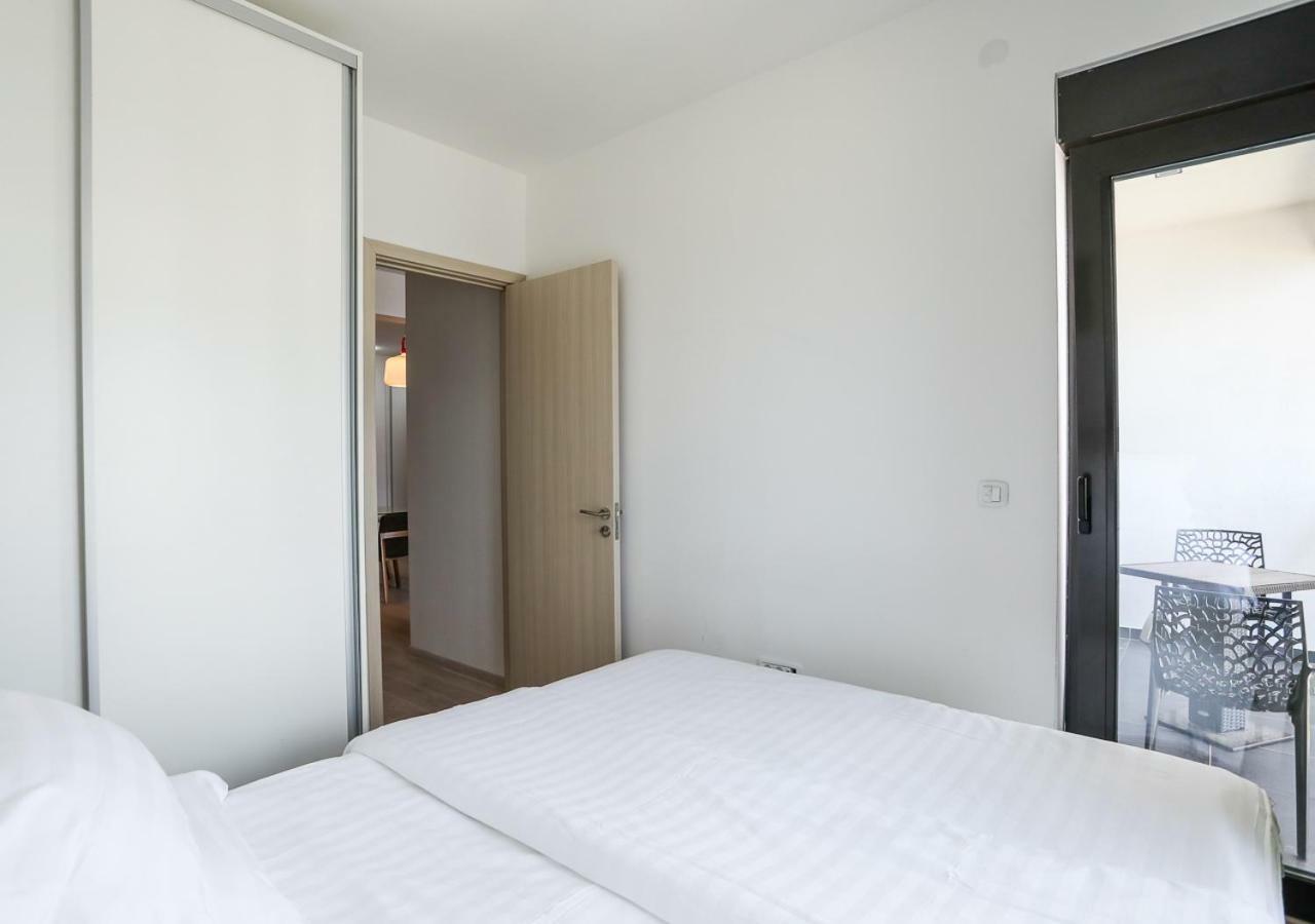 Budva Bay Breeze Apartments Eksteriør billede