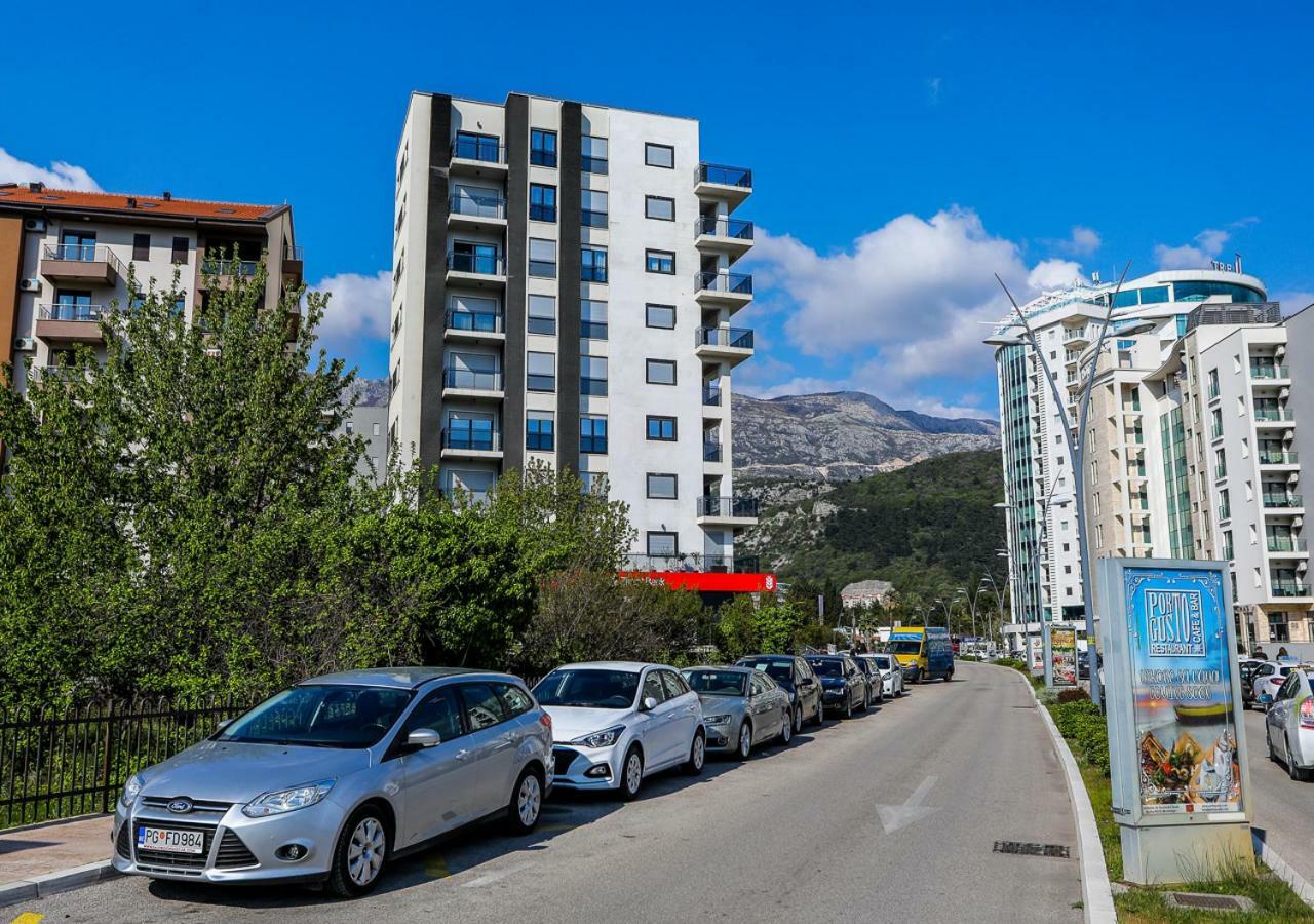 Budva Bay Breeze Apartments Eksteriør billede